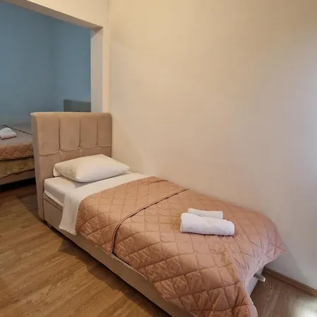 Vinko, Guest house